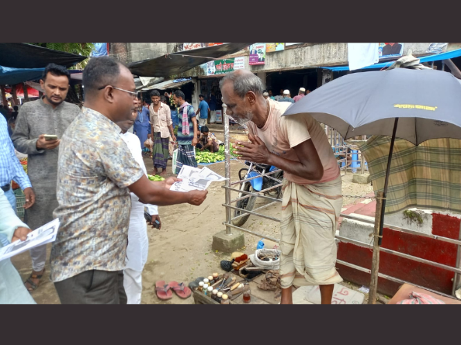 মধ্যনগরে দোয়াত কলম প্রচারণায় আওয়ামীলীগ নেতা এমএমএ রেজা পহেল