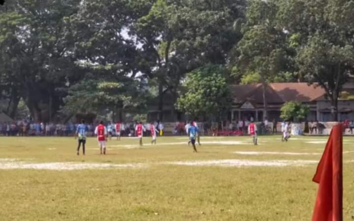 গাইবান্ধা সরকারি কলেজের আন্ত:বিভাগ ফুটবল টুর্নামেন্টের শুভ উদ্বোধন করেন জেলা প্রশাসক চৌধুরী মোয়াজ্জম আহমদ