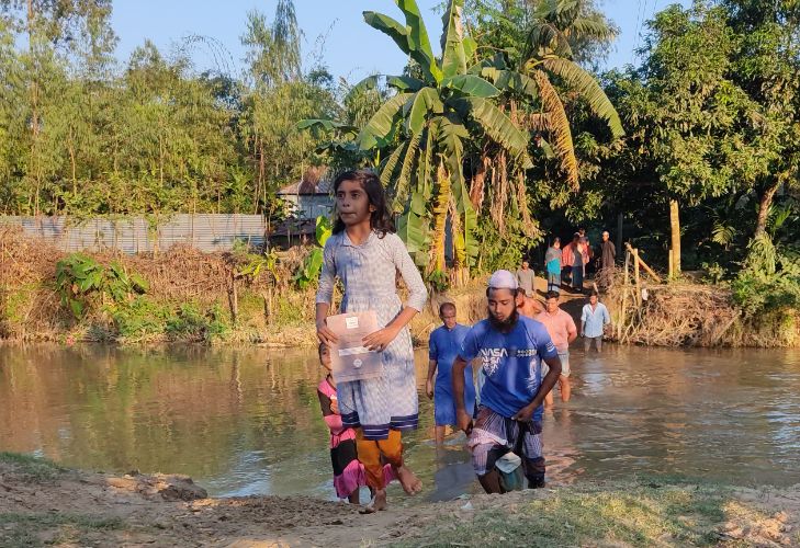 শ্রীবরদীতে সেতু ও রাস্তার অভাবে চরম দূর্ভোগে এলাকাবাসী