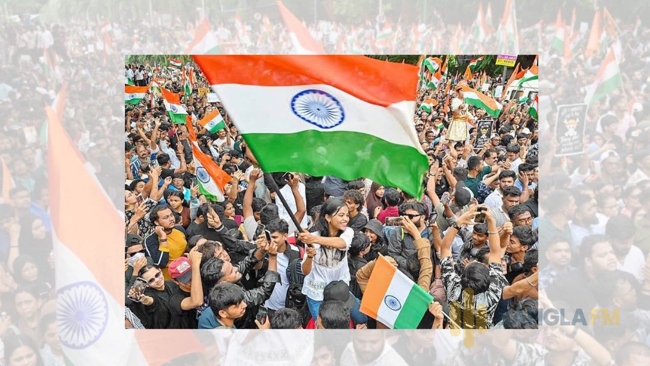 ককরোচ আন্দোলনে ভারতের রাজনীতিতে নয়া সমীকরণ