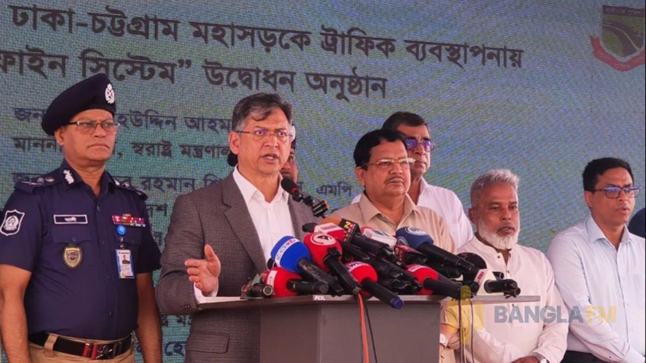 মহাসড়কে কোনো ধরনের থ্রি হুইলার চলতে দেওয়া হবে না: স্বরাষ্ট্রমন্ত্রী