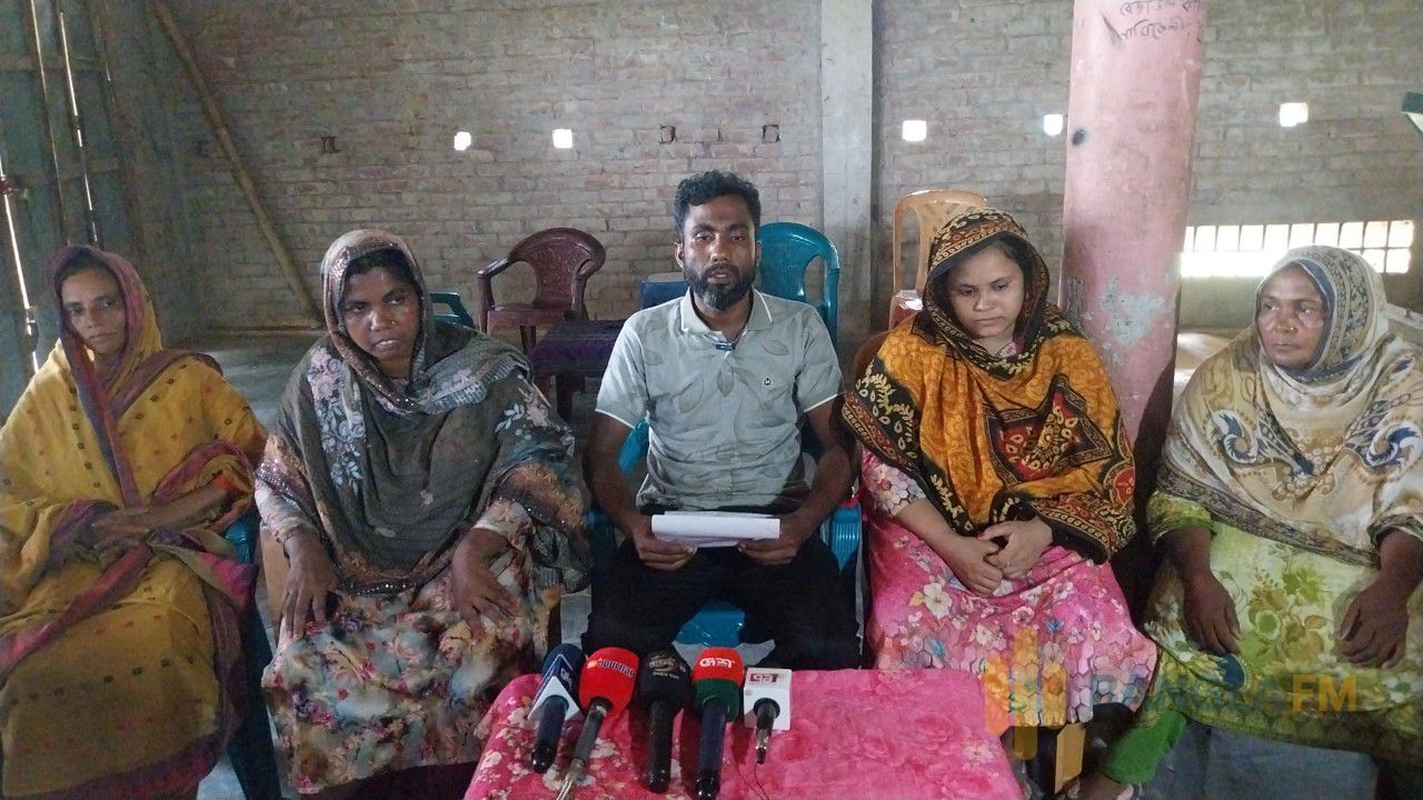 জয়পুরহাটে চাঁদা না দেওয়ায় ওয়ার্কশপে হামলা ও লুটপাটের অভিযোগ