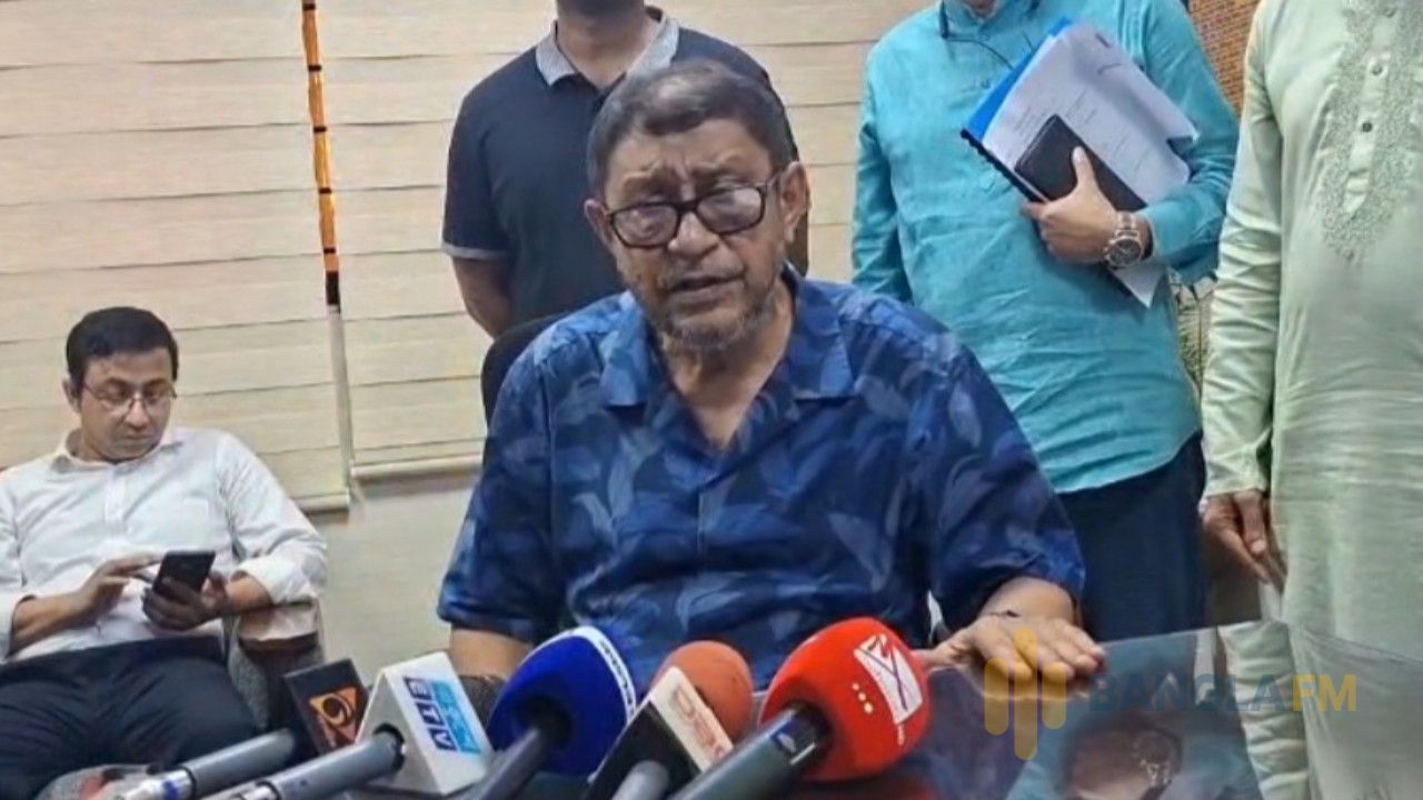 তৃণমূলের স্বাস্থ্যকাঠামো পুনর্গঠনে সরকারের বড় পরিকল্পনা: জয়পুরহাটে স্বাস্থ্যমন্ত্রী
