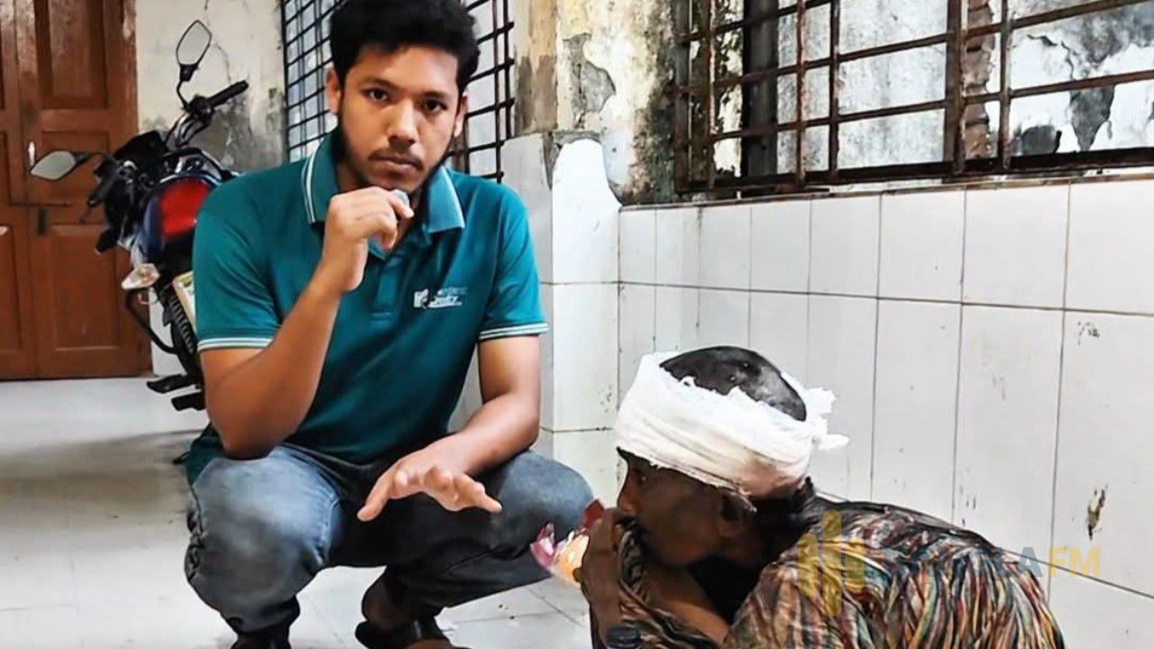 বৃদ্ধাকে আশ্রয় দিতে গিয়ে ঢাকায় মারধরের অভিযোগ, আলোচনায় শরণখোলার কনটেন্ট ক্রিয়েটর নাহিদ