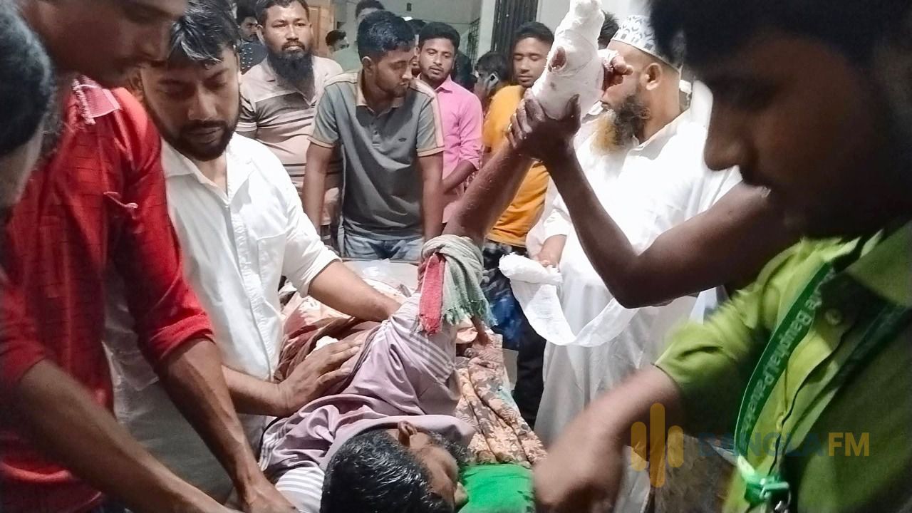 বাউফলে বিএনপি নেতা রমিজ মৃধাকে কুপিয়ে জখমের অভিযোগ
