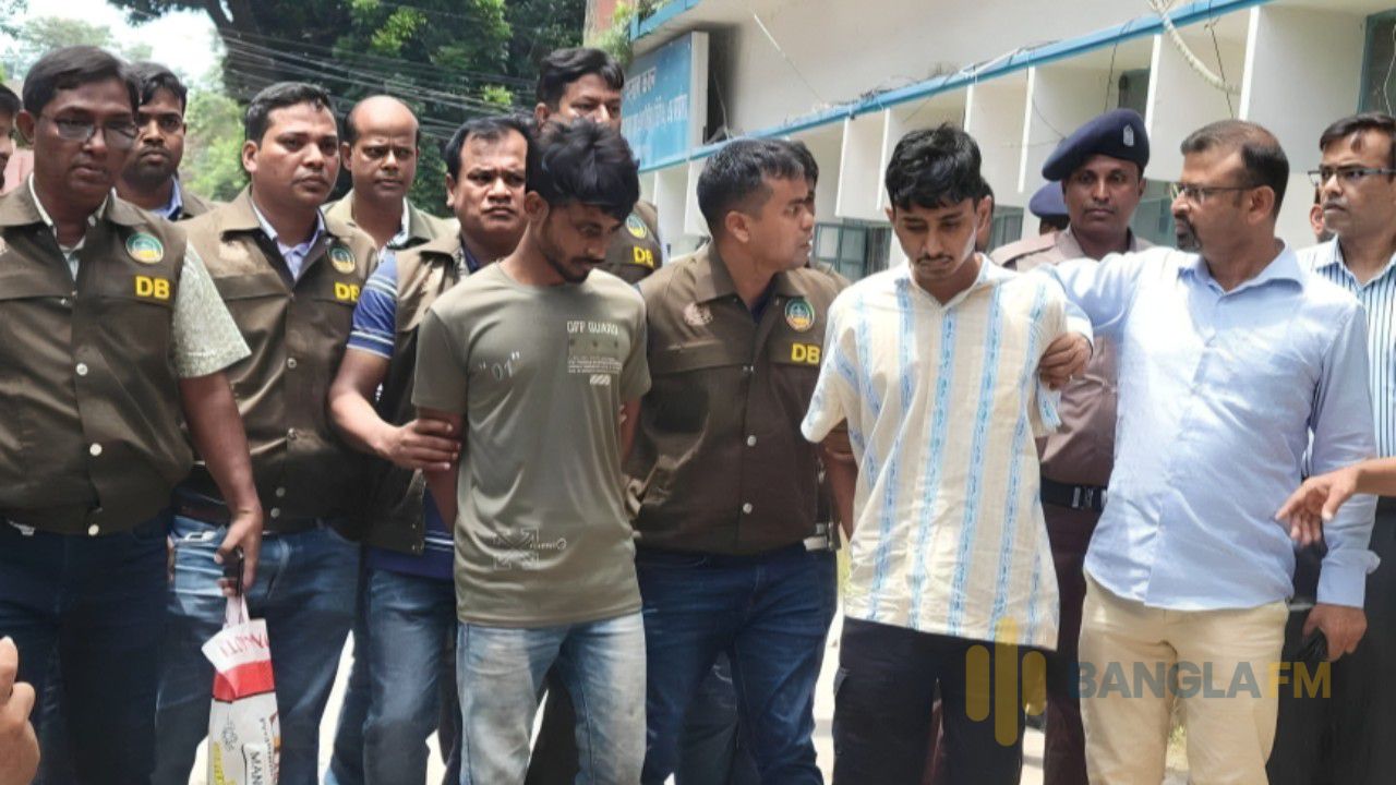 রংপুরের চাঞ্চল্যকর চার খুন: ডোপ টেস্টের ফলাফলে অভিযুক্ত সিদ্ধার্থ ও মুগ্ধ মাদকাসক্ত নয় 