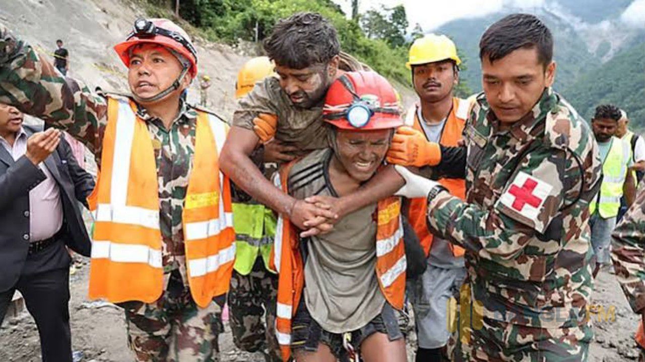 নেপালে ভয়াবহ পাহাড়ি ঢলের ৯ দিন পর ২ জন জীবিত উদ্ধার