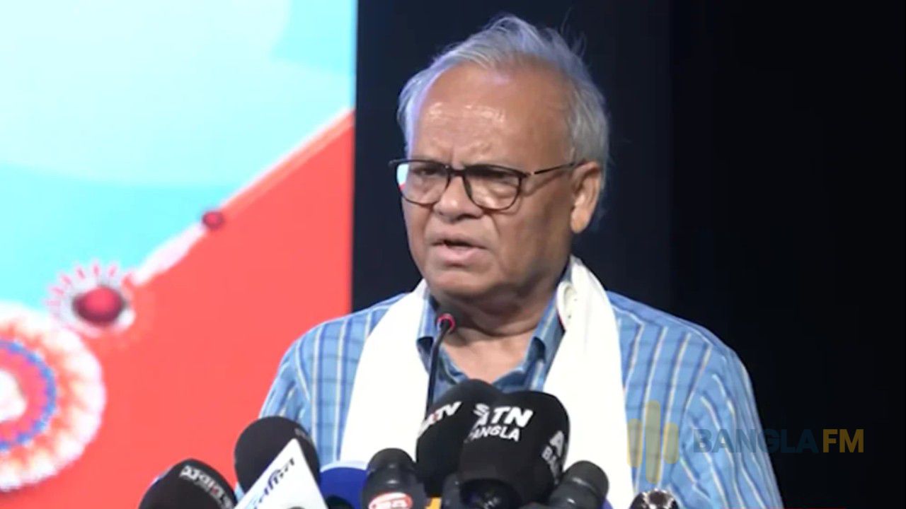 রাজপথে হুমকি নয়, গ্যাস-বিদ্যুৎ নিয়ে পরামর্শ দিন: রিজভী