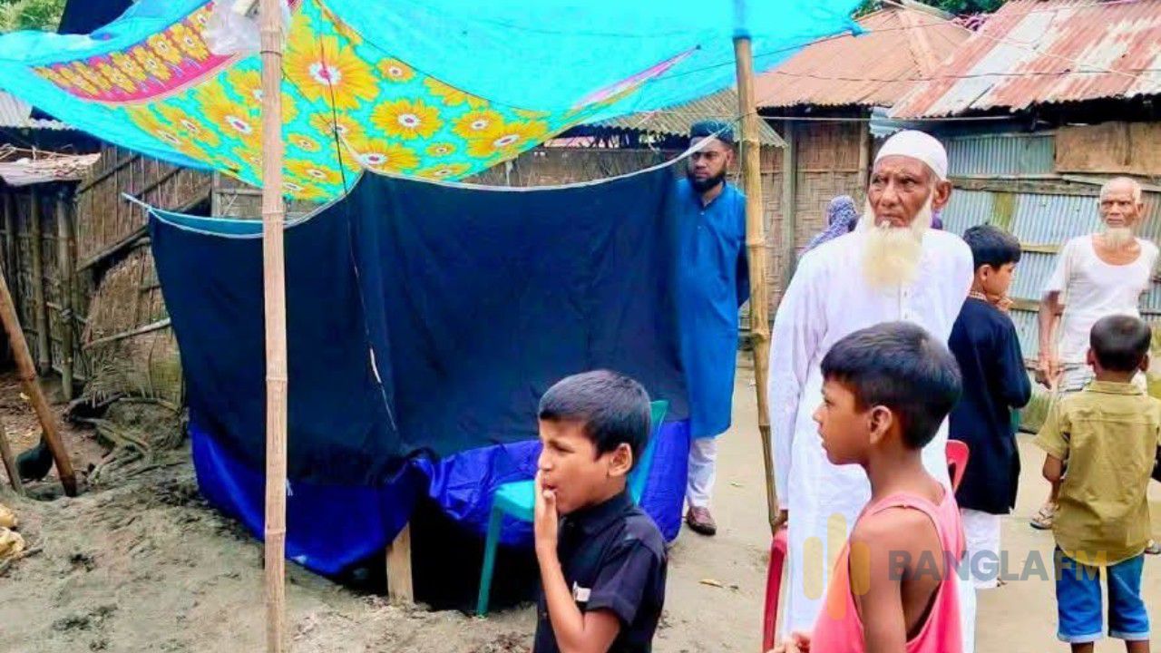 নীলফামারীতে ঘুমন্ত অবস্থায় সাপের কামড়ে কিশোরের মৃত্যু 