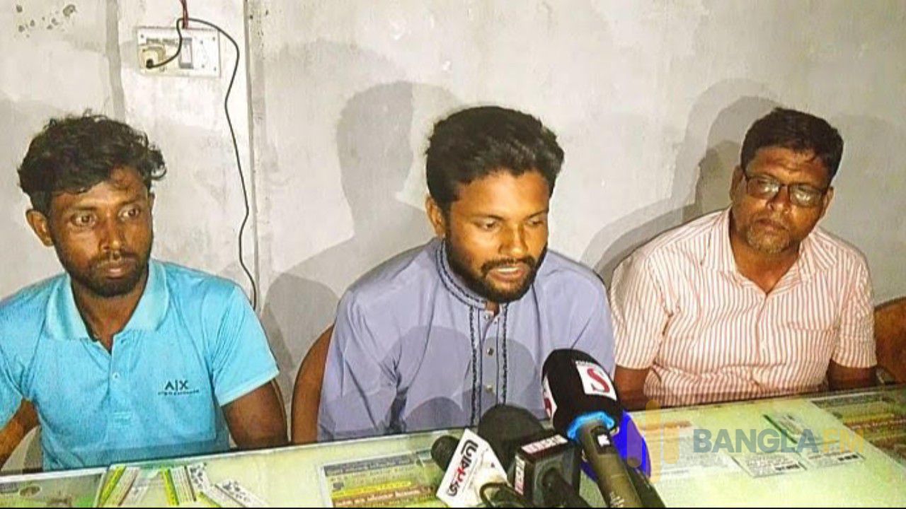পীরগাছায় ব্যক্তি মালিকানাধীন জমি মাদ্রাসার দাবি, বাড়ি নির্মাণে বাঁধার অভিযোগে সংবাদ সম্মেলন