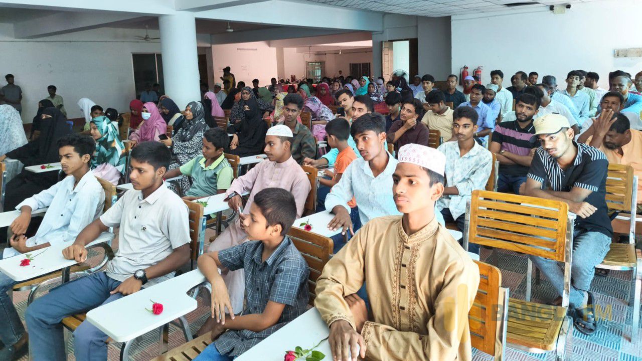 ফুলবাড়ীতে ছাত্রশিবিরের উদ্যোগে জিপিএ-৫ প্রাপ্ত শিক্ষার্থীদের সংবর্ধনা অনুষ্ঠিত