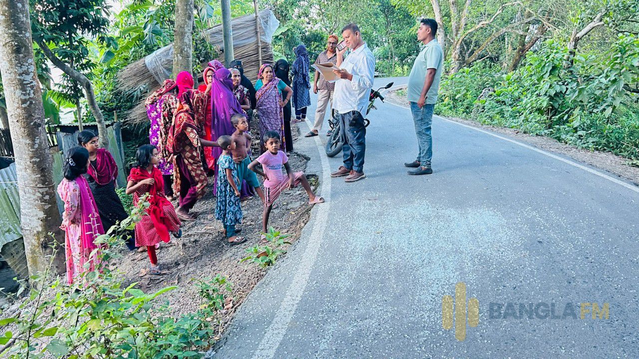 সালথায় ইজিবাইকে ট্রাকের ধাক্কায় শিশু নিহত, আহত -২