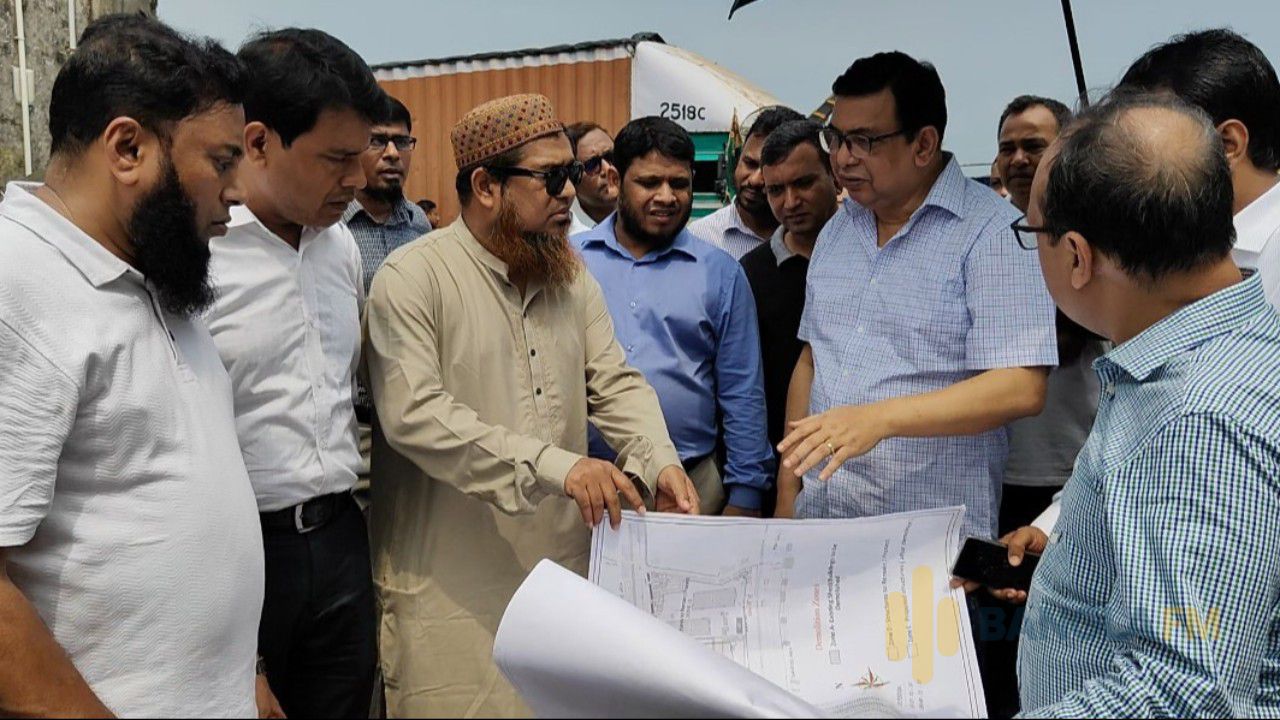 বেনাপোল স্থলবন্দর পরিদর্শনে চেয়ারম্যান মোহাম্মদ মানজারুল মান্নান