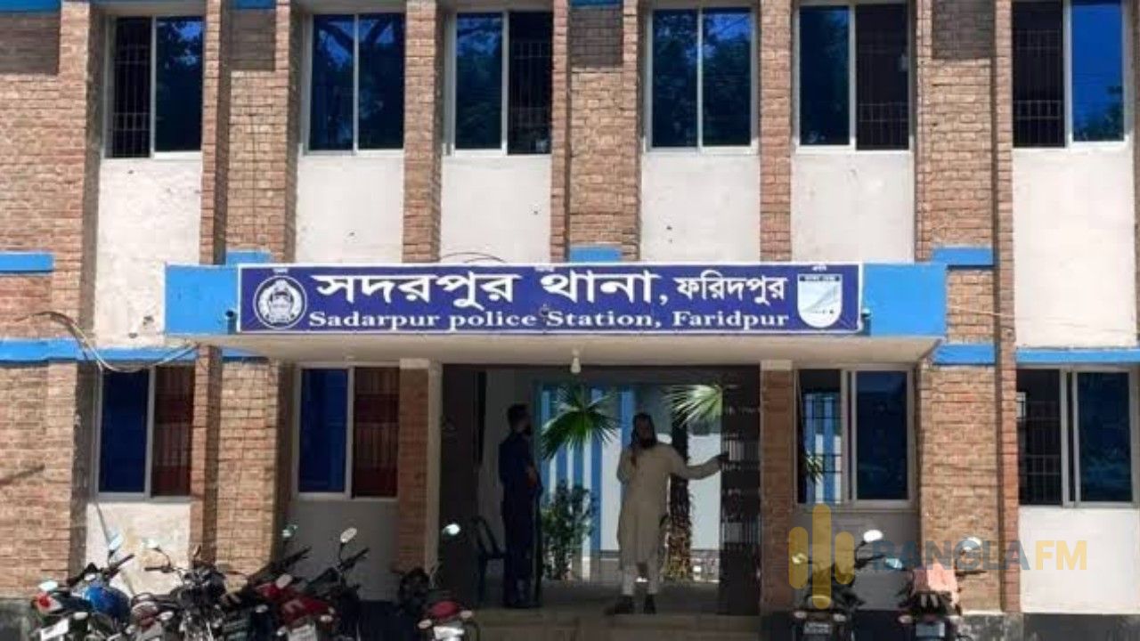 সদরপুরে ভাড়া বাসা থেকে কিশোরীর মরদেহ উদ্ধার