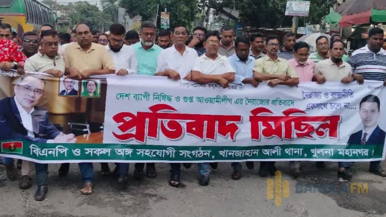 সরকারের বিরুদ্ধে ষড়যন্ত্র করে পতিত ফ্যাসিবাদকে পুনর্বাসনের চেষ্টা চলছে’