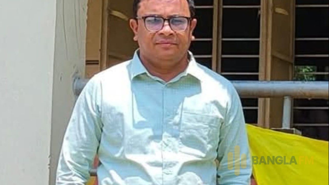 চাঁদপুরে দরপত্রের শিডিউলে নতুন সংযোজন আনার অভিযোগ ডা. রাজন কুমার দাসের বিরুদ্ধে