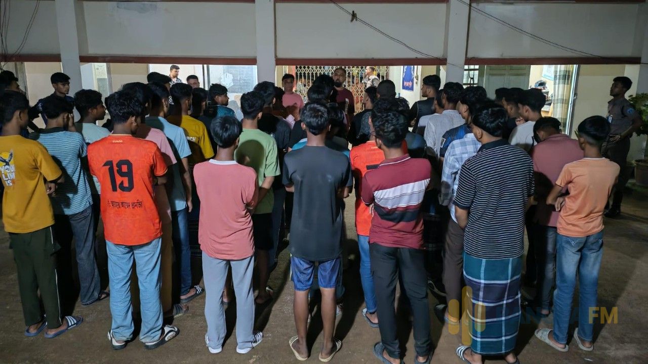 মতলবে কিশোর গ্যাং বিরোধী অভিযানে আটক ৯০