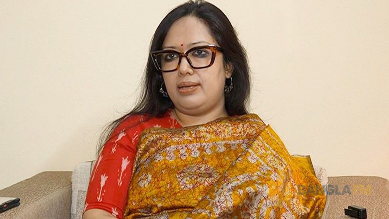 আল্লাহর রহমতে আমাকে বিএনপির ট্যাগ বহন করতে হচ্ছে না: রুমিন ফারহানা