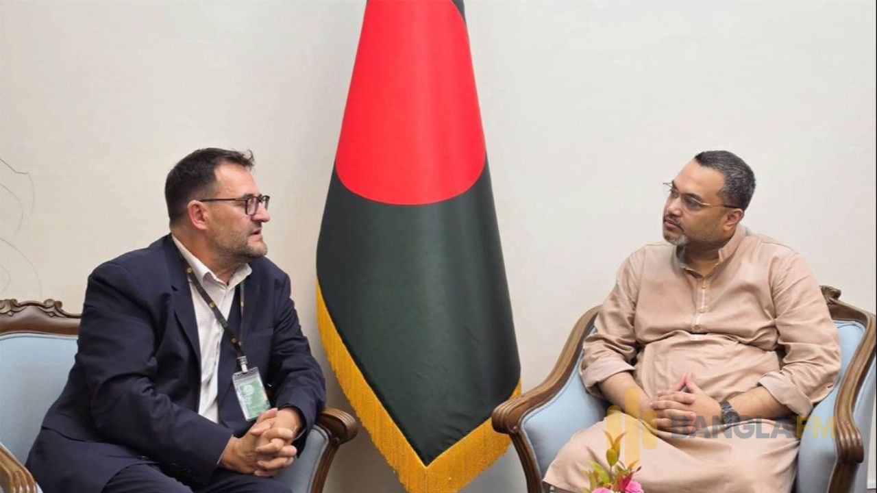 শিক্ষানীতি নিয়ে বিশ্বব্যাংকের সঙ্গে মাহদী আমিনের বৈঠক