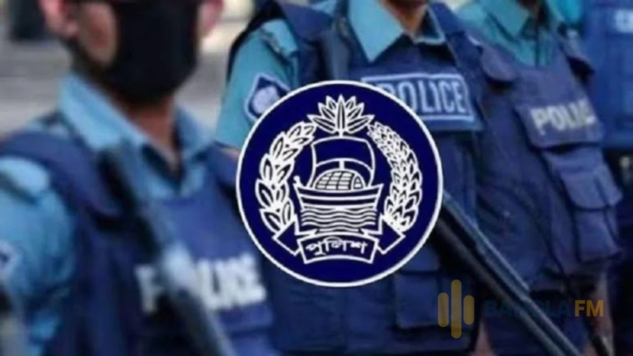 চাকরি থেকে বরখাস্ত পুলিশের ঊর্ধ্বতন দুই কর্মকর্তা