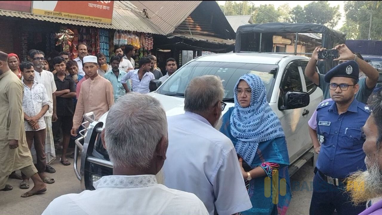 বকশীগঞ্জে মৃত মুক্তিযোদ্ধার রাষ্ট্রীয় মর্যাদায় বাঁধা