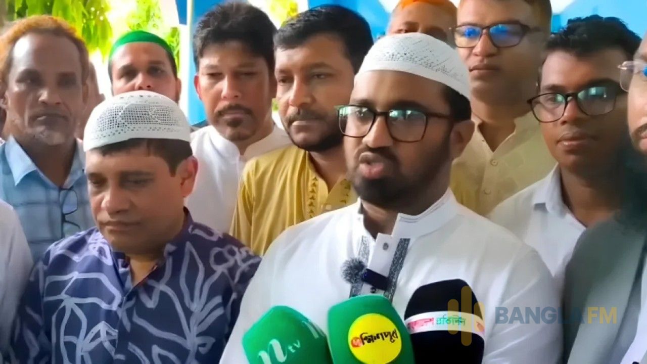 জামায়াতকে হেফাজতের কাছ থেকে ইসলামের প্রচার শেখা উচিৎ: রাশেদ খাঁন
