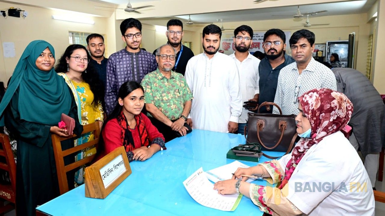 চবিতে নারী শিক্ষার্থীদের জন্য ফ্রি মেডিক্যাল ক্যাম্প