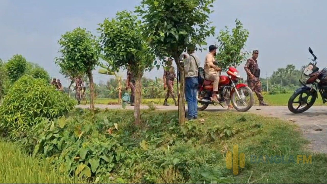 সীমান্ত পেরিয়ে দুই কিলোমিটার ভেতরে ৩ যুবক, বিএসএফের পুশইন ঠেকাল বিজিবি