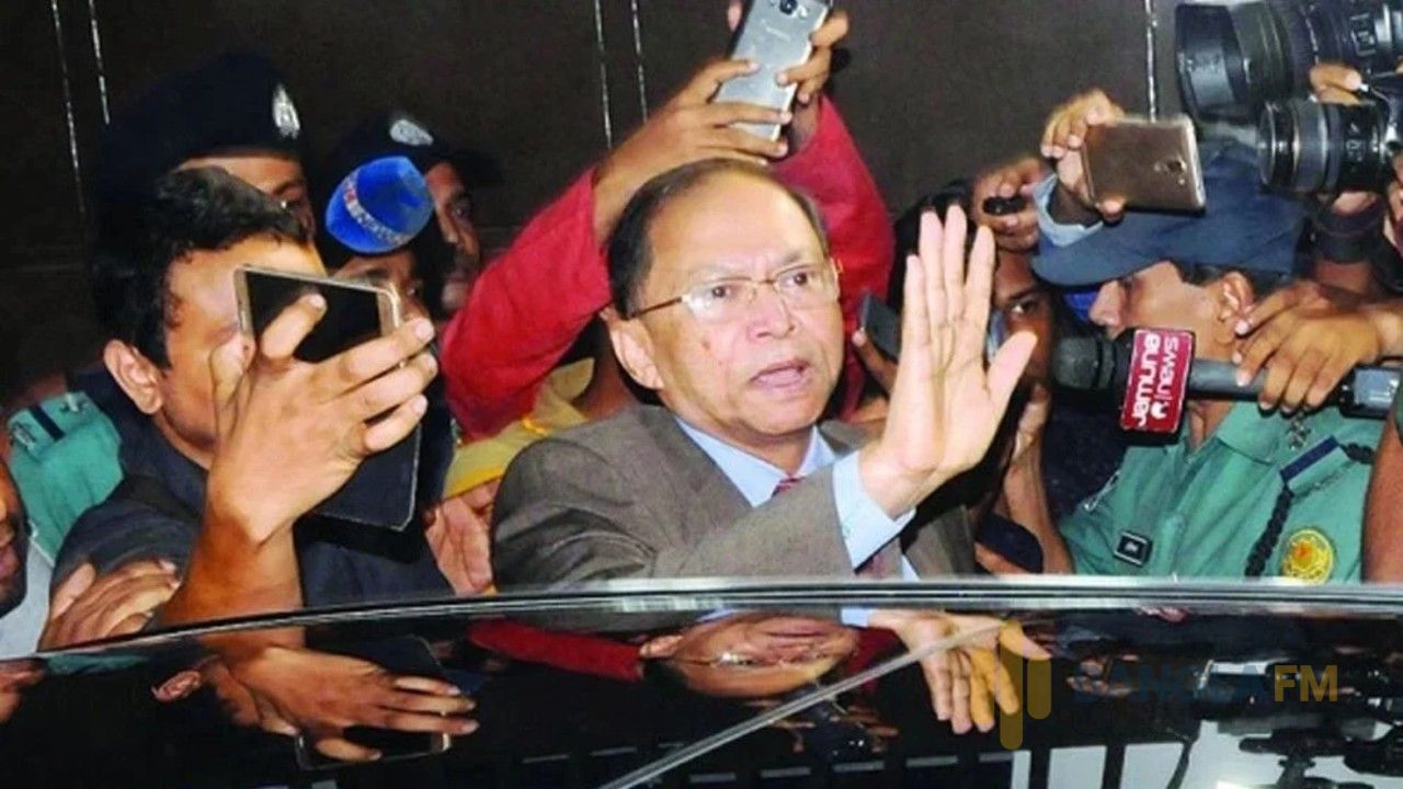 আমি কানাডায় স্ট্যাটাসবিহীন একেবারে ভাসমান ব্যক্তি: এস কে সিনহা