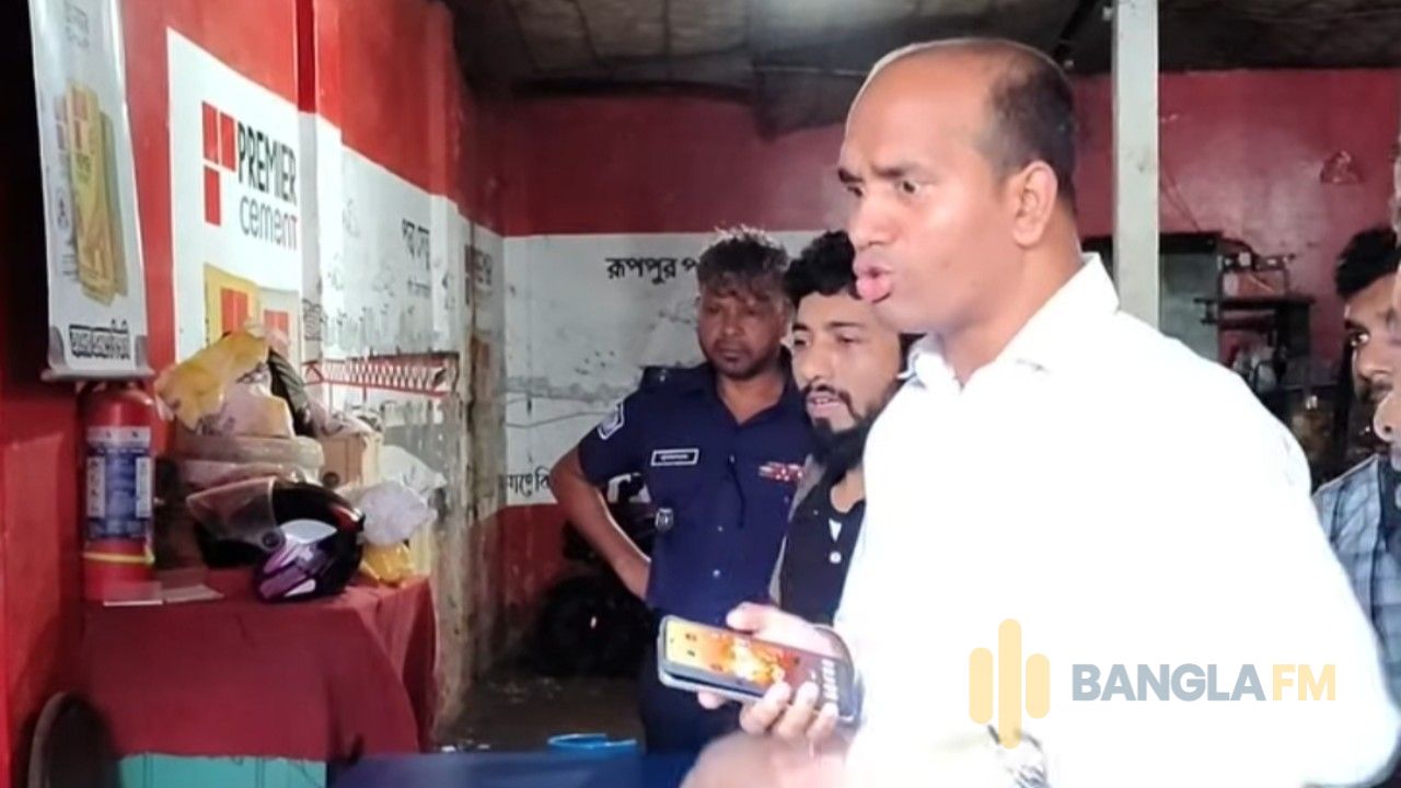 পলাশবাড়ীতে বেশি দামে এলপিজি বিক্রি, দুই ব্যবসায়ীকে জরিমানা