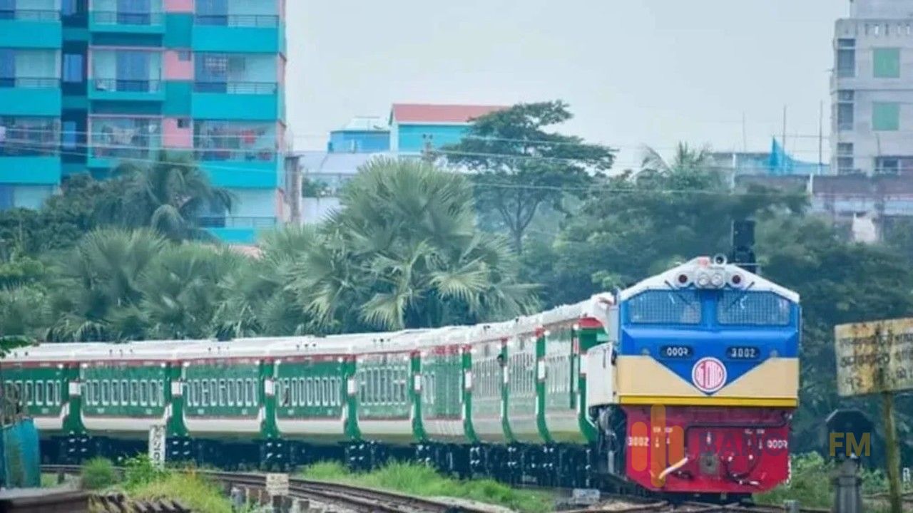 ঢাকা-কক্সবাজার রুটে যুক্ত হচ্ছে মহানগর এক্সপ্রেস