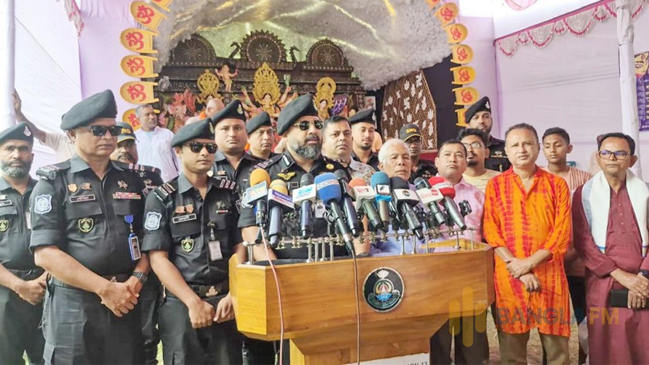 দুর্গাপূজা ঘিরে নীলফামারীতে এসআরবি-১৩’র নিরাপত্তা জোরদার