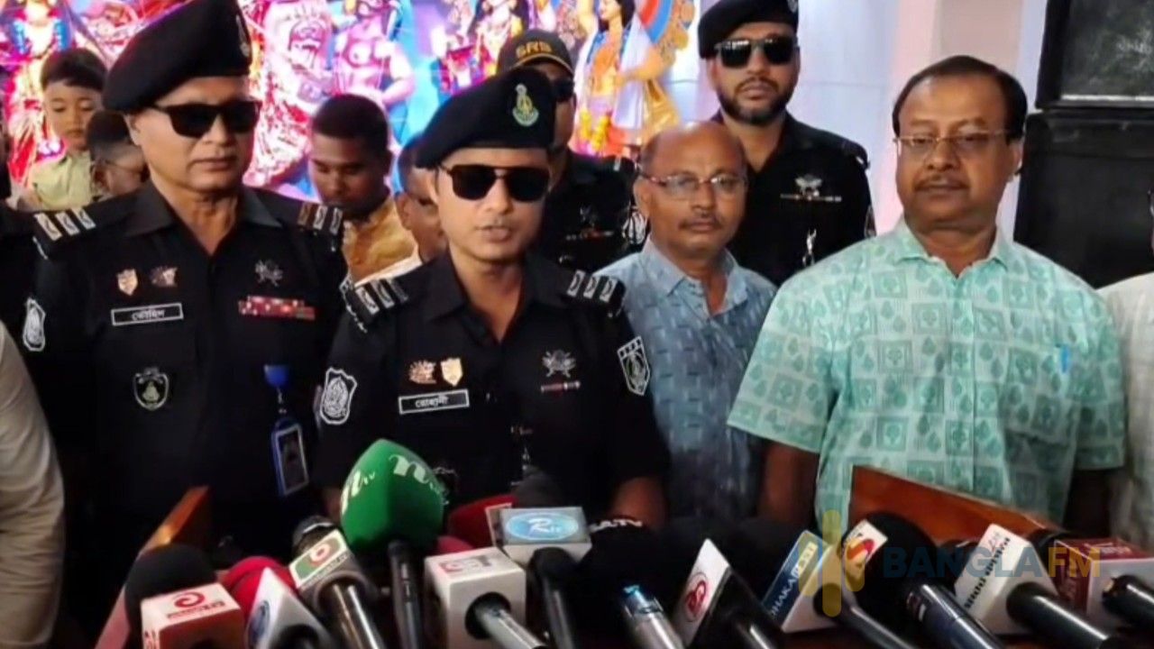 পঞ্চগড়ে দুর্গাপূজার নিরাপত্তায় কঠোর অবস্থানে