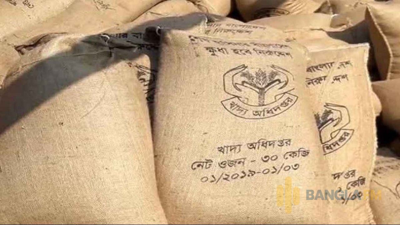 রংপুরে ভুয়া পূজামণ্ডপ দেখিয়ে সরকারি চাল উত্তোলনের অভিযোগ