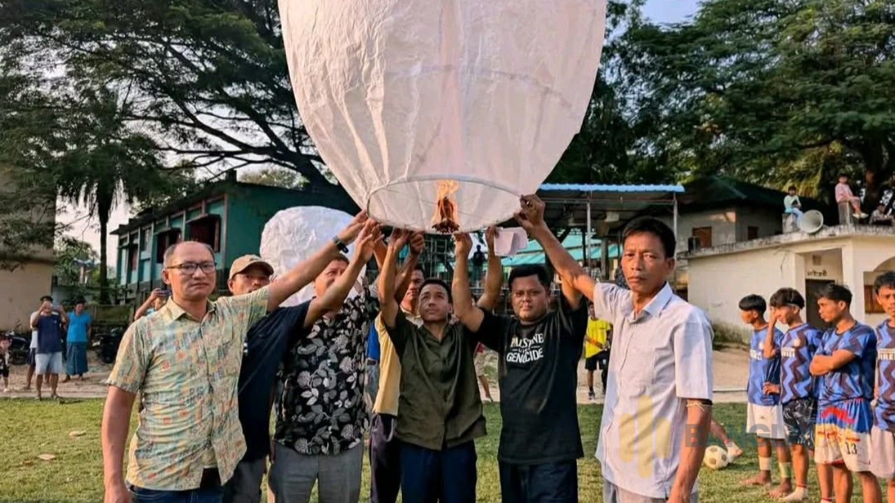 বাঙ্গালহালিয়া যুব সমাজ উদ্যোগের প্রীতি ফুটবল খেলা উদ্বোধন 