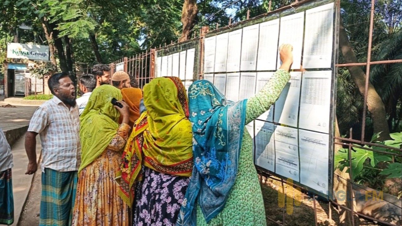 দ্বিতীয় দফায় কেয়া গ্রুপের ৪ কারখানায় ৭৩৯ কর্মী ছাঁটাই, চরম উৎকণ্ঠায় শ্রমিকেরা