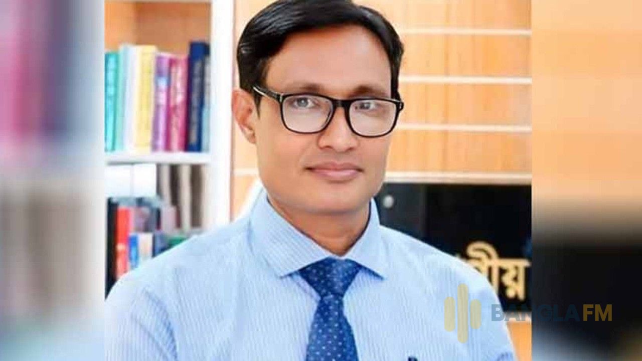 প্রটোকল ভঙ্গের অভিযোগে রাজশাহীর বিভাগীয় কমিশনার ওএসডি