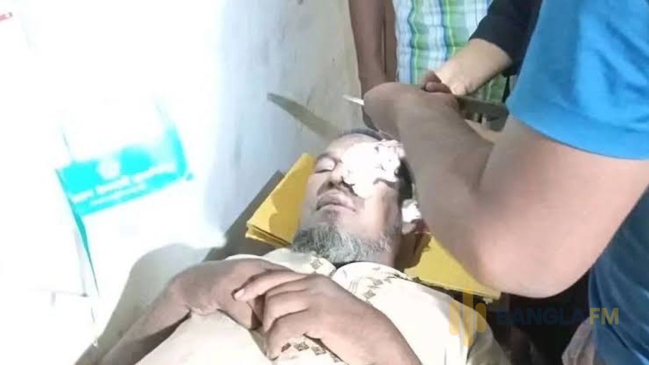 কুষ্টিয়ার মিরপুরে মসজিদে আলোচনা ঘিরে বিএনপি-জামায়াত সংঘর্ষ, আহত  ৩