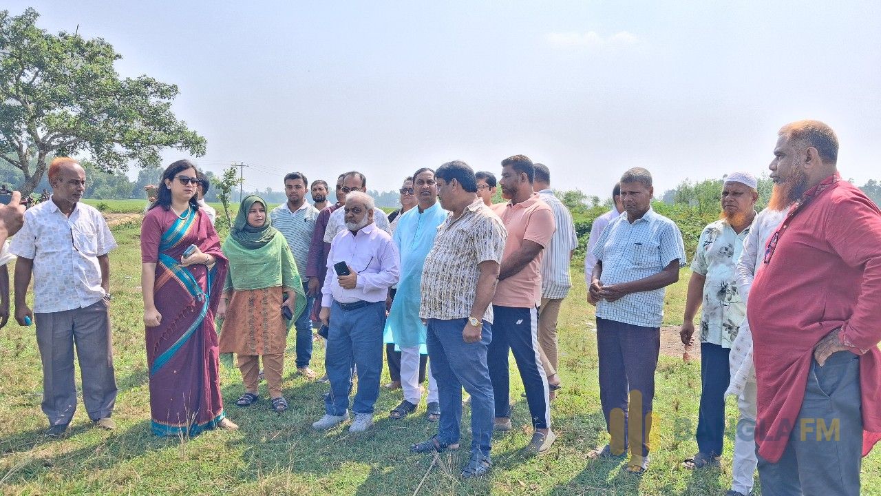 বিরামপুরে জাতীয় বিশ্ববিদ্যালয়ের আঞ্চলিক ক্যাম্পাসের সম্ভাব্য স্থান পরিদর্শন