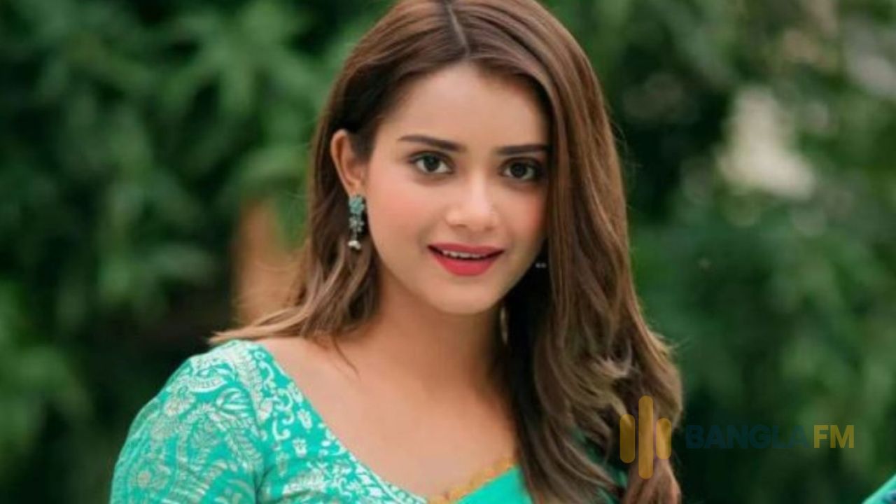 তানজিন তিশাকে এবার আইনি নোটিশ, আপত্তিকর ছবি-ভুল তথ্য ছড়ানোর অভিযোগ