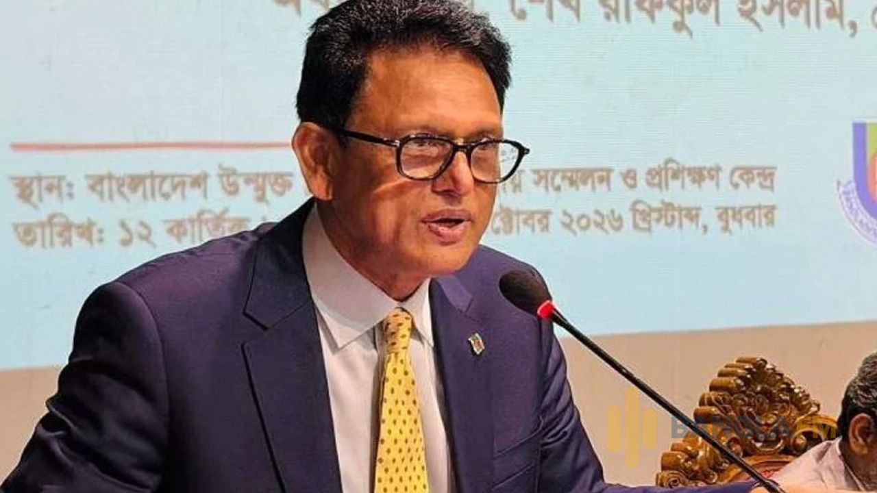 আগামীতে স্কুল-মাদ্রাসায় একই প্রশ্নে পরীক্ষা নেওয়ার কথা জানালেন শিক্ষামন্ত্রী
