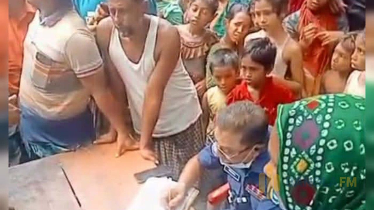 শোবার ঘর থেকে গৃহবধূর মরদেহ উদ্ধার, পলাতক স্বামী-শাশুড়ি
