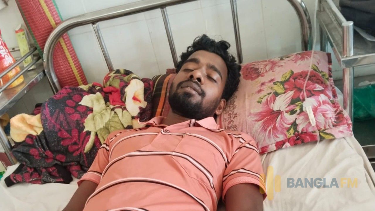 উজিরপুরে চুরির অপবাদ দিয়ে ছাত্রদল নেতাকে মারধরের অভিযোগ