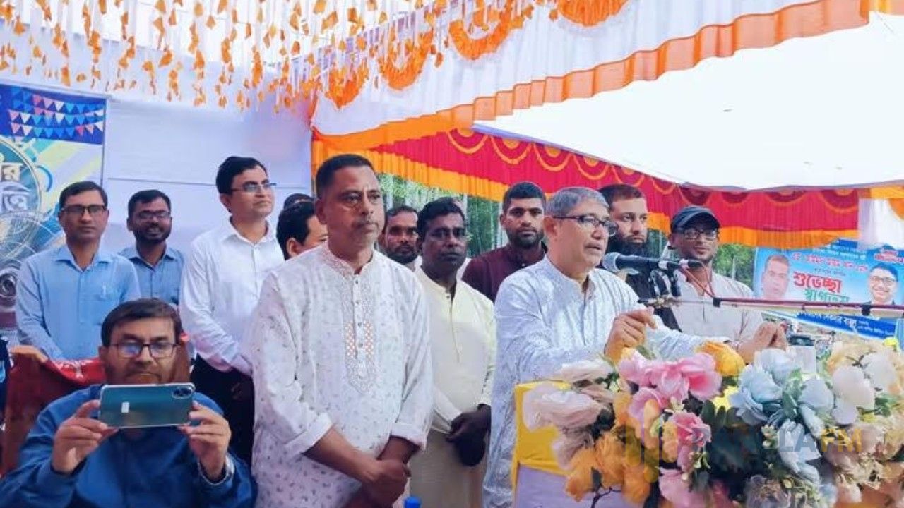 সখিপুরে বিভিন্ন উন্নয়ন প্রকল্পের ভিত্তিপ্রস্তর স্থাপন করলেন মন্ত্রী আহমেদ আযম খান