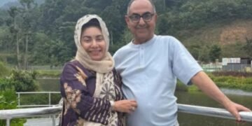 মির্জা আব্বাস ও তার স্ত্রী