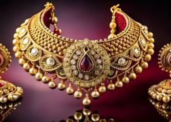 Gold prices have dropped again.
