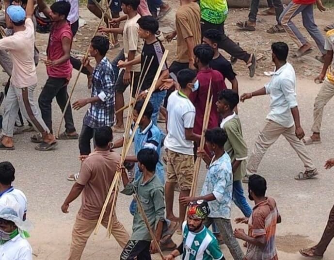 সরাইলে সংঘর্ষের পর ৩য় দিনেও রণক্ষেত্র