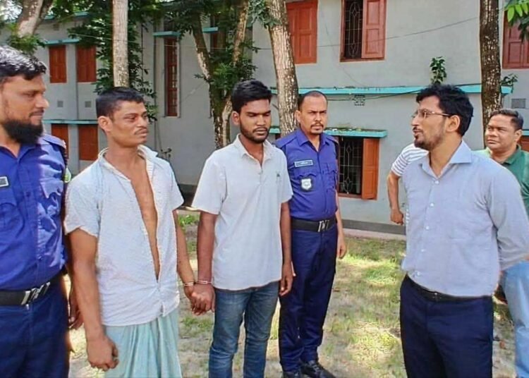 ময়মনসিংহের গাজাঁ ব্যবসায়ী জামালপুরে গ্রেপ্তার