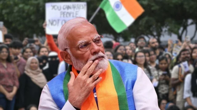 মোদির ঘোষণাতেও অনড় আন্দোলনকারীরা