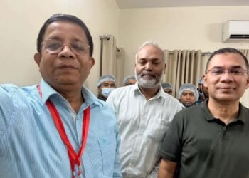 প্রধানমন্ত্রীর সাথে সৌজন্য সাক্ষাতে বিশ্ববিদ্যালয়ের উন্নয়নে সুদৃষ্টি চাইলেন ববি উপাচার্য